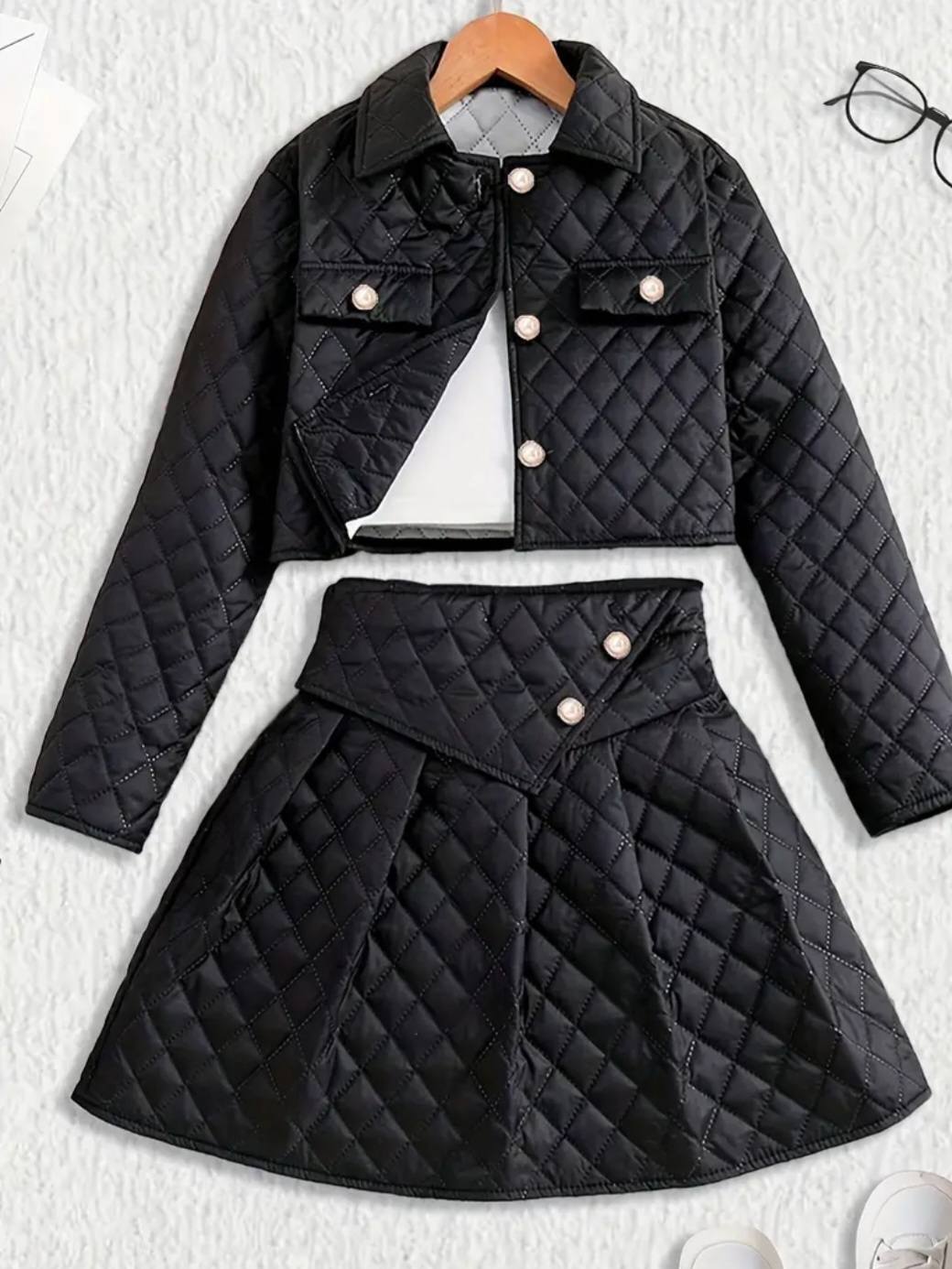 2-PIECE CHIC SKIRT SET