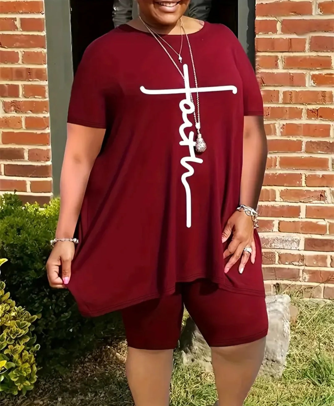 2-PIECE ROUND NECK FAITH SHORT SET
