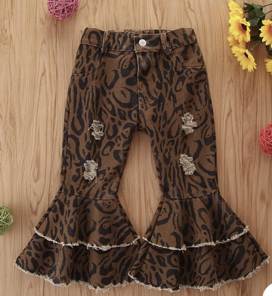 DISTRESSES BELL BOTTOM JEANS