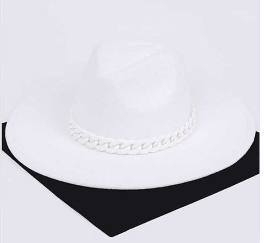 CHAIN ACCENT FEDORA HAT