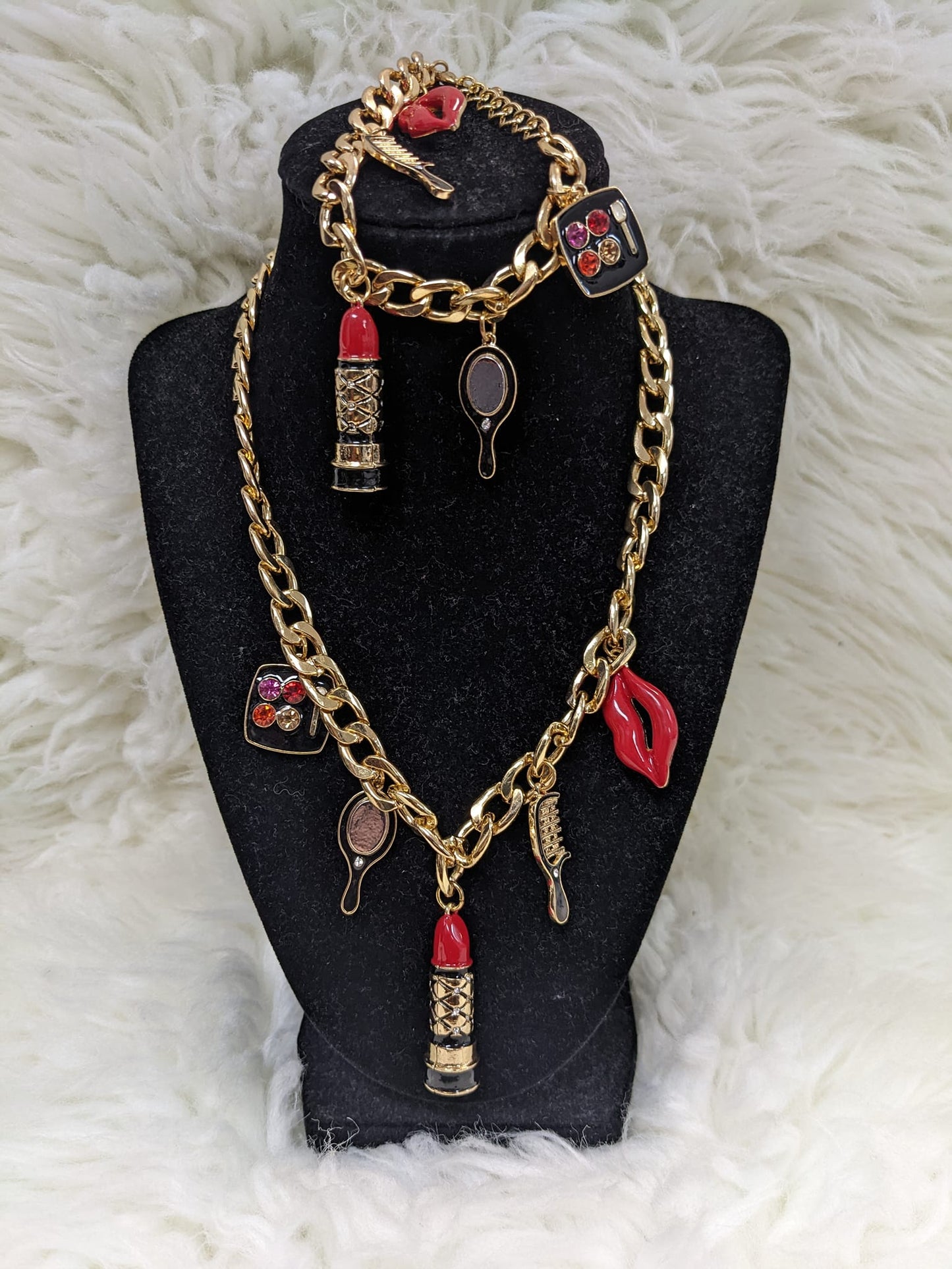 LIPSTICK FASHION NECKLACE & BRACELET SET