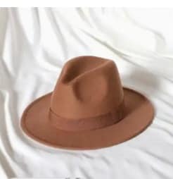 UNISEX FEDORA WITH STRAP