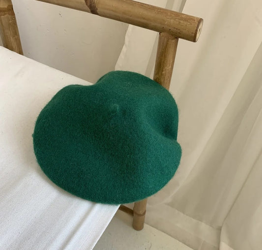 SOLID COLOR BERETS