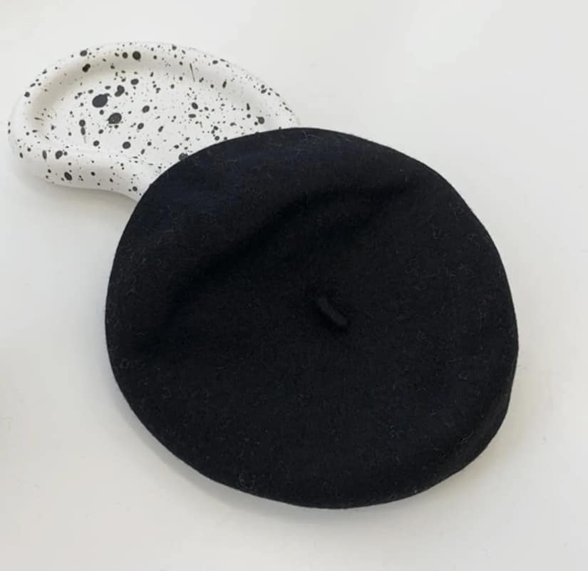 SOLID COLOR BERETS