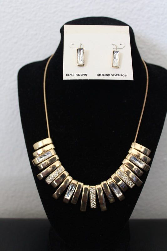 PIANO NECKLACE SET